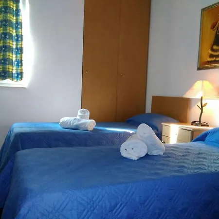 Shore Bridge House 2* Gzira