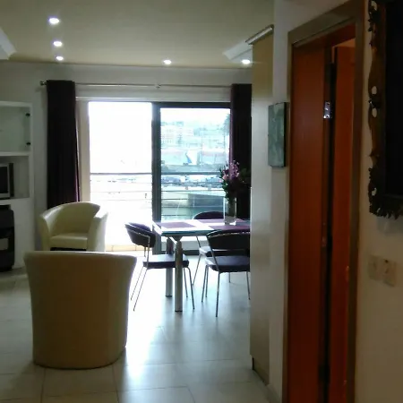 Guest house Shore Bridge House Gzira