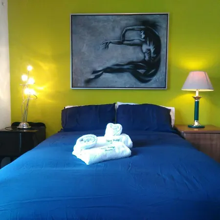 Guest house Shore Bridge House Gzira